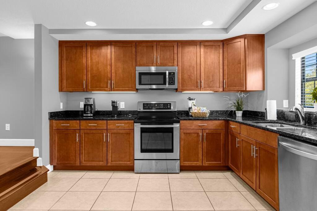 Vibrant 4Br Family Townhome 1 Mile From Disney World And Disney Springs Orlando Eksteriør billede