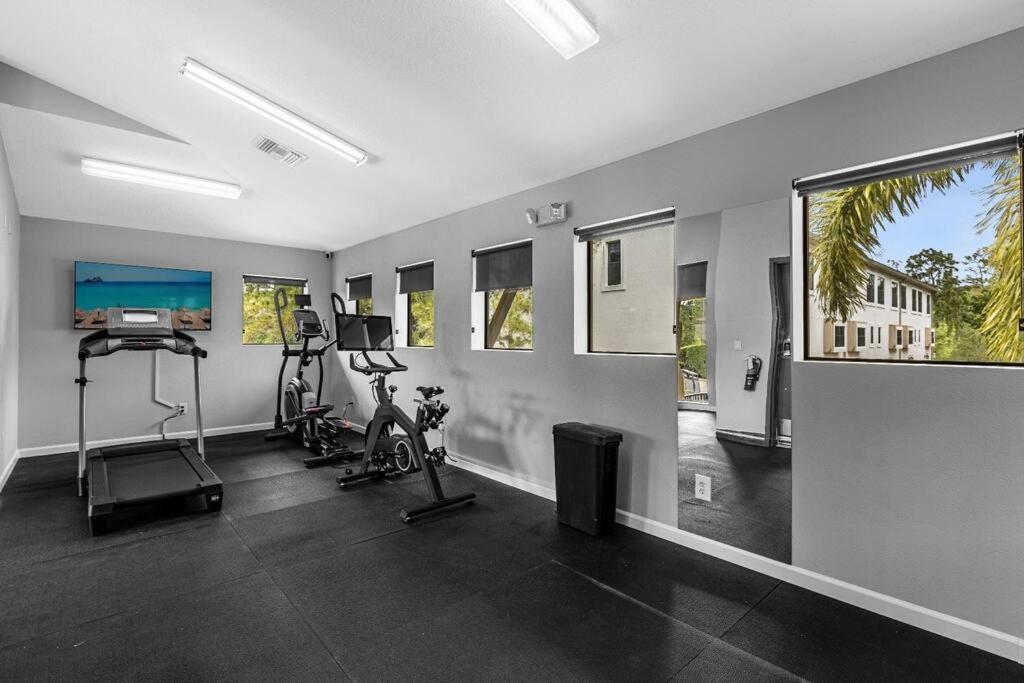Vibrant 4Br Family Townhome 1 Mile From Disney World And Disney Springs Orlando Eksteriør billede